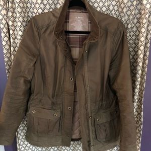 LL Bean Waxed Canvas Quilted Barn Coat